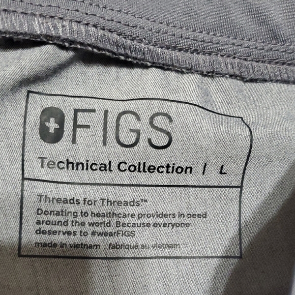 Figs Gray Scrub Pants with Tapered Leg Design Tie Waist - Picture 2 of 10